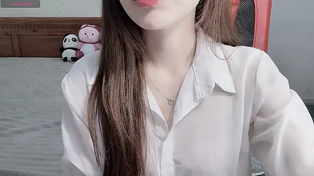 TrinhH Nabbi online show from 11/28/25, 06:49