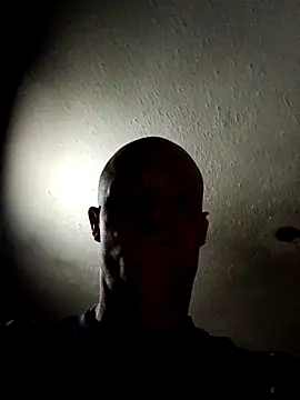 Snapshot of omgkidisthaone chatting on 03/26/26, 07:36 omgkidisthaone online show from 03/26/26, 07:36