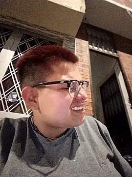 tatsumi nao online show from 12/25/24, 10:39