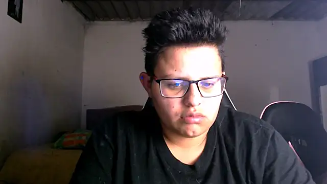 tatsumi nao online show from 10/17/25, 12:58