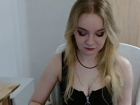 AlmaHoney online show from 07/06/26, 08:11
