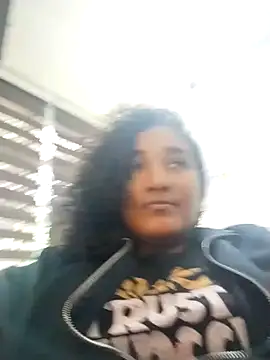 samanthaeliott22 online show from 12/22/24, 12:38