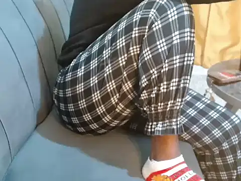 leslysexygirl online show from 11/30/25, 05:00