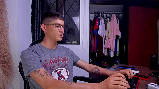 Jaack str online show from 11/21/25, 10:41