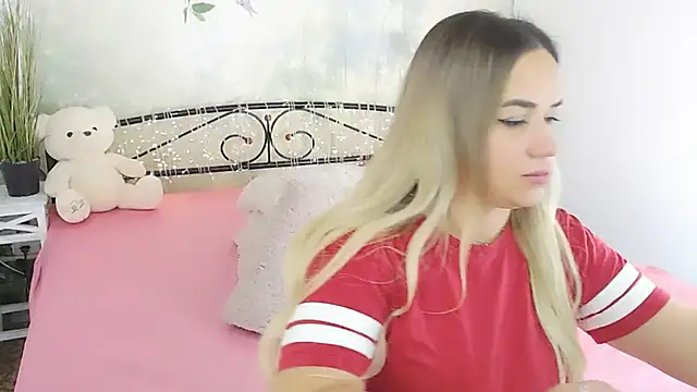 Snapshot of MilenaMiler_X chatting on 01/22/25, 08:49 MilenaMiler X online show from 01/22/25, 08:49