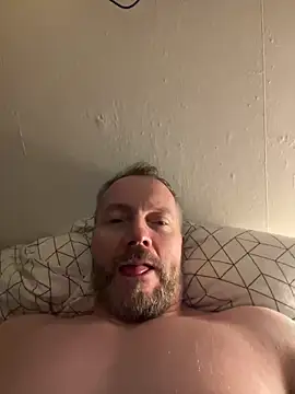 Snapshot of Rockburg chatting on 12/21/24, 04:52 Rockburg online show from 12/21/24, 04:52