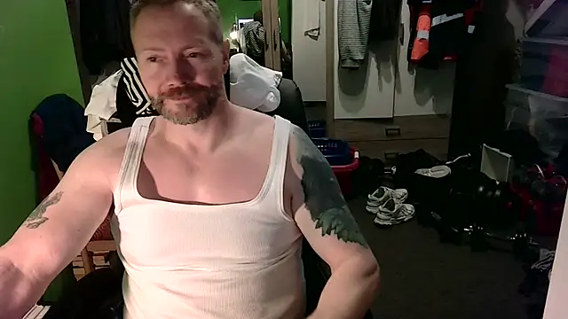 Snapshot of Rockburg chatting on 12/22/24, 01:22 Rockburg online show from 12/22/24, 01:22