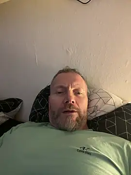 Snapshot of Rockburg chatting on 03/20/25, 09:13 Rockburg online show from 03/20/25, 09:13