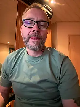 Rockburg online show from 12/21/25, 03:41