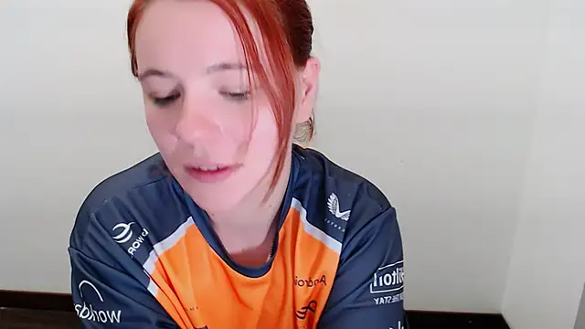 Sun Alexia online show from 10/27/25, 02:37