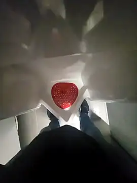 Policeman20742 online show from 09/27/25, 10:26