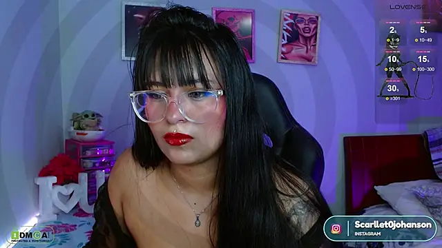 Miss scarllet  online show from 01/15/25, 04:11