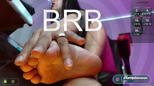 Miss scarllet  online show from 01/17/25, 01:03