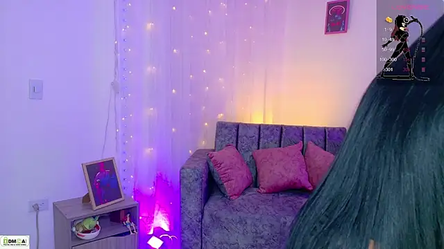 Miss scarllet  online show from 06/01/26, 01:13