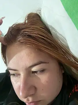 Mia foxx  online show from 12/23/25, 12:30