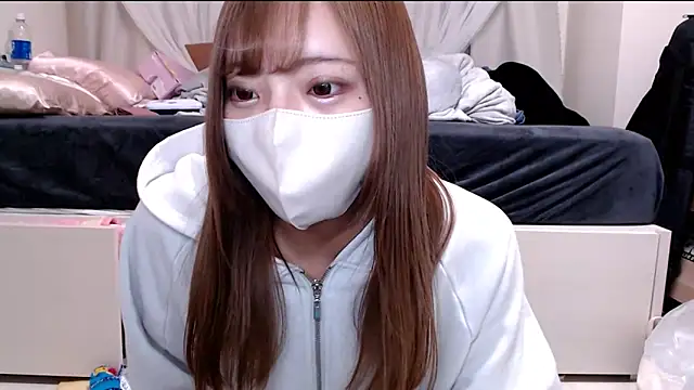  chanMOMO  online show from 02/01/25, 06:43