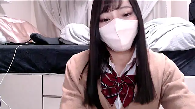  chanMOMO  online show from 02/25/25, 10:47