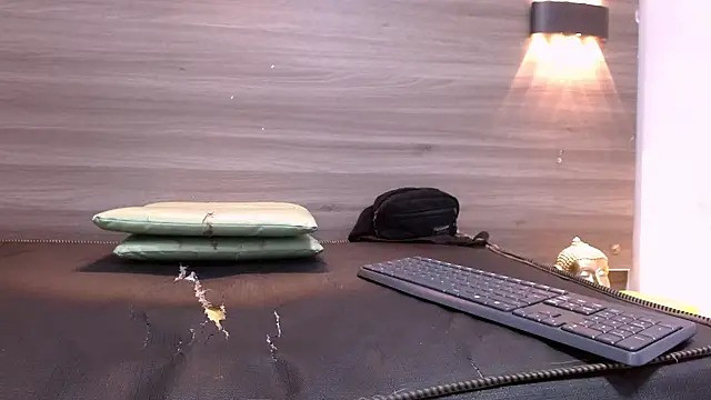 Cutie Shy  online show from 02/15/25, 01:31