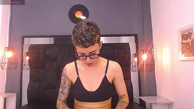 Cutie Shy  online show from 02/21/26, 02:29