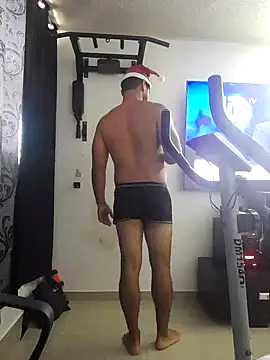 Snapshot of LatinMar chatting on 12/23/24, 02:39 LatinMar online show from 12/23/24, 02:39