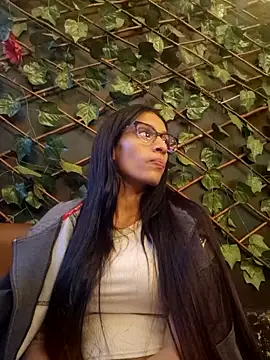 lily sk online show from 03/07/25, 12:04