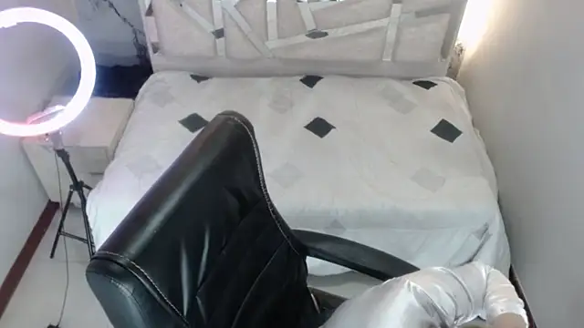 Salome Milf202 online show from 12/21/25, 03:46