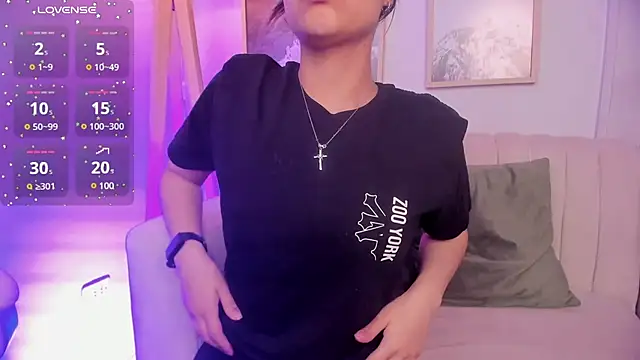 lara madisson online show from 01/11/25, 07:49