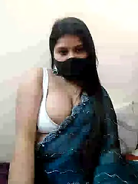 Snapshot of Hotty-simran chatting on 02/06/25, 10:37 Hotty-simran online show from 02/06/25, 10:37