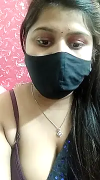 Snapshot of Hotty-simran chatting on 02/15/25, 07:38 Hotty-simran online show from 02/15/25, 07:38