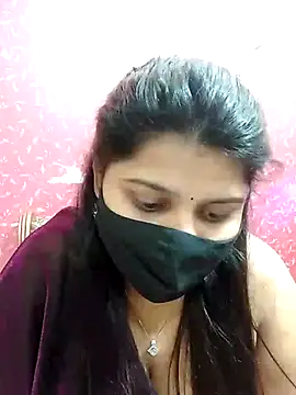 Snapshot of Hotty-simran chatting on 03/17/25, 08:07 Hotty-simran online show from 03/17/25, 08:07