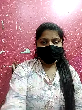 Snapshot of Hotty-simran chatting on 03/18/25, 04:37 Hotty-simran online show from 03/18/25, 04:37