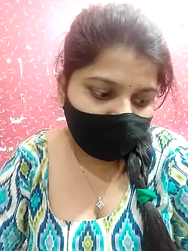 Snapshot of Hotty-simran chatting on 03/19/25, 10:44 Hotty-simran online show from 03/19/25, 10:44