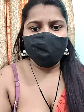 Snapshot of Hotty-simran chatting on 10/16/25, 04:46 Hotty-simran online show from 10/16/25, 04:46