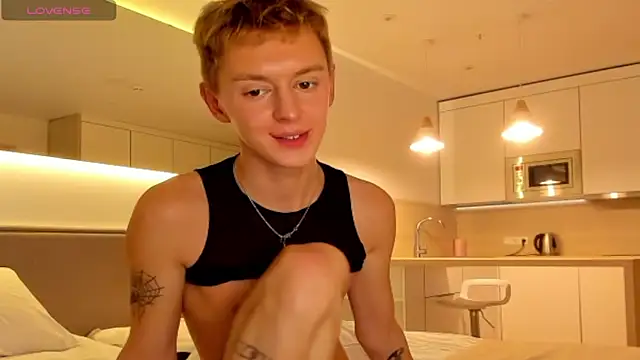 agelandreww online show from 12/04/24, 06:06