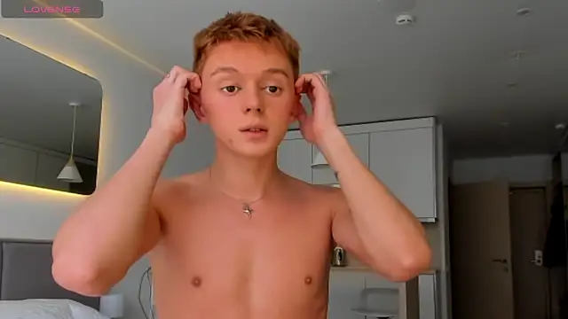 agelandreww online show from 02/14/25, 09:56