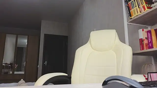 Marietta Castro online show from 03/10/26, 03:06