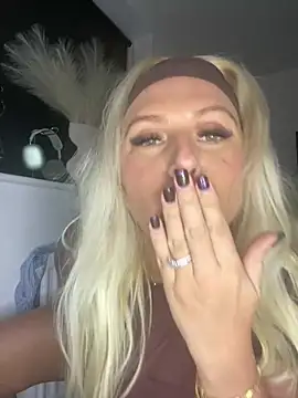 Arabellalee23 online show from 01/08/25, 09:55