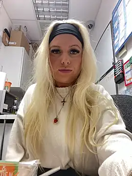 Arabellalee23 online show from 01/11/25, 02:25