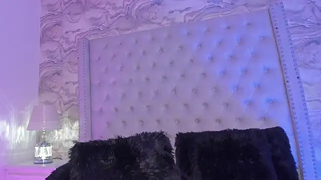 Snapshot of Kev_jenner chatting on 01/19/25, 02:04 Kev jenner online show from 01/19/25, 02:04