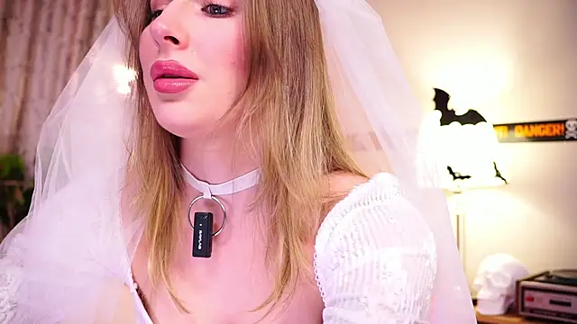 AnnLevine online show from 10/31/25, 02:07