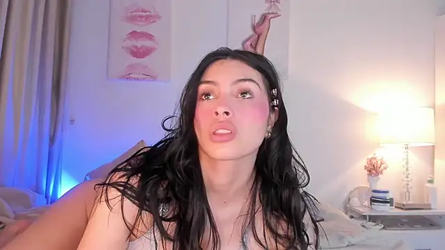 Snapshot of halseycox___ chatting on 05/14/26, 05:36 halseycox online show from 05/14/26, 05:36