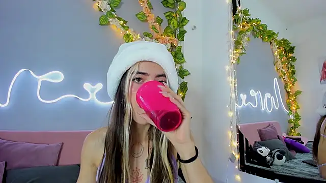 YouliteSllut2 online show from 12/26/24, 10:20