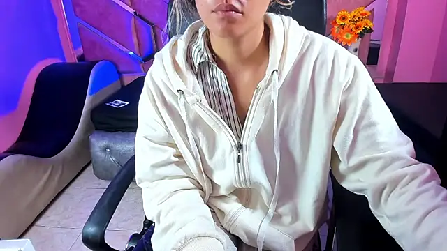 Olivia Fox69 online show from 03/20/25, 03:13