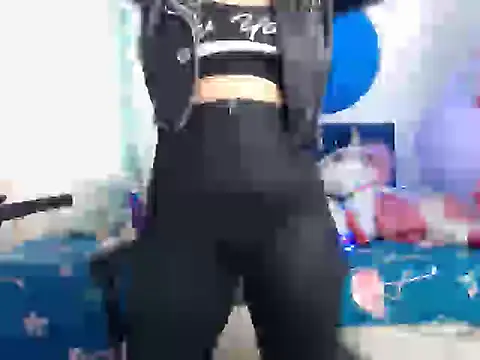 Snapshot of sexy_bunny_hot chatting on 01/21/25, 12:50 sexy bunny hot online show from 01/21/25, 12:50