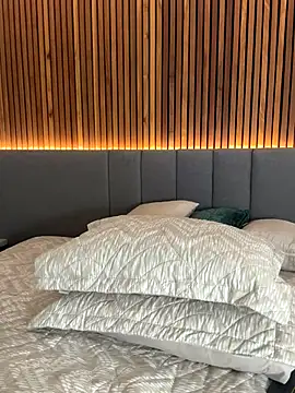 Snapshot of EmiilyAdams_ chatting on 11/04/25, 10:09 EmiilyAdams online show from 11/04/25, 10:09