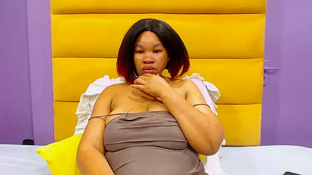 YELLOWBUSTYMELLONS online show from 09/10/25, 06:13