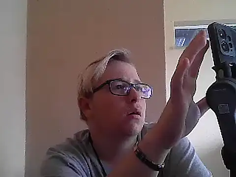 Snapshot of bisexualboy05 chatting on 01/12/25, 02:19 bisexualboy05 online show from 01/12/25, 02:19