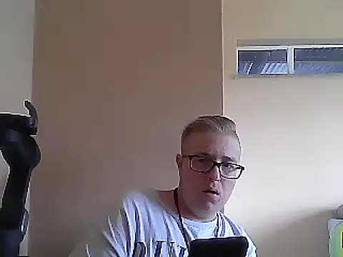 Snapshot of bisexualboy05 chatting on 01/13/25, 08:26 bisexualboy05 online show from 01/13/25, 08:26