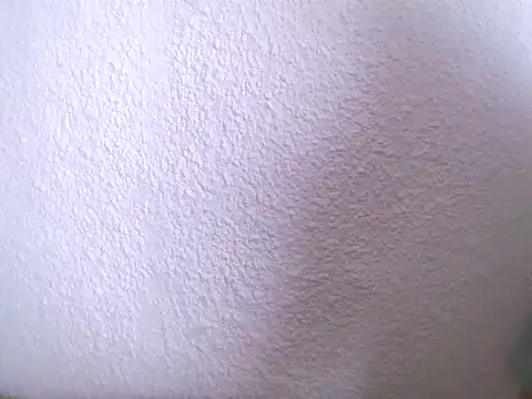 Snapshot of bisexualboy05 chatting on 09/17/25, 11:23 bisexualboy05 online show from 09/17/25, 11:23