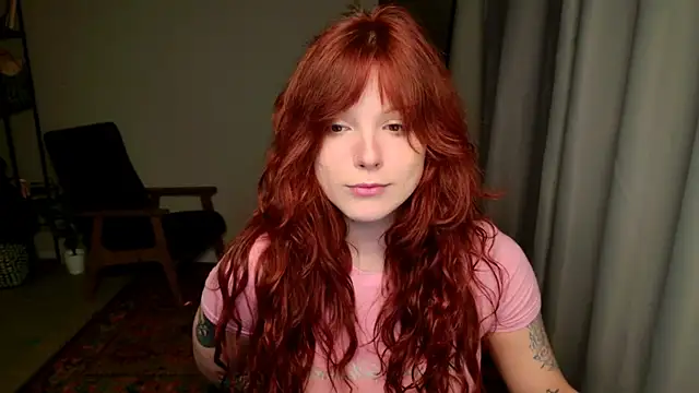 Elsie Ginger online show from 04/21/26, 08:23